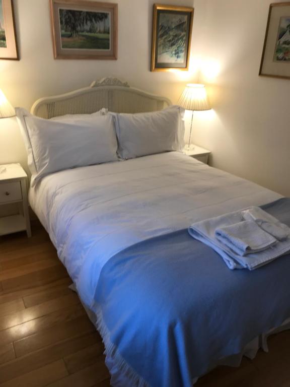 Fulham B&B room 3